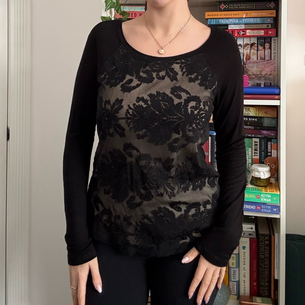 Forever 21 Black Sheer Lace Long Sleeve Top – Y2K
